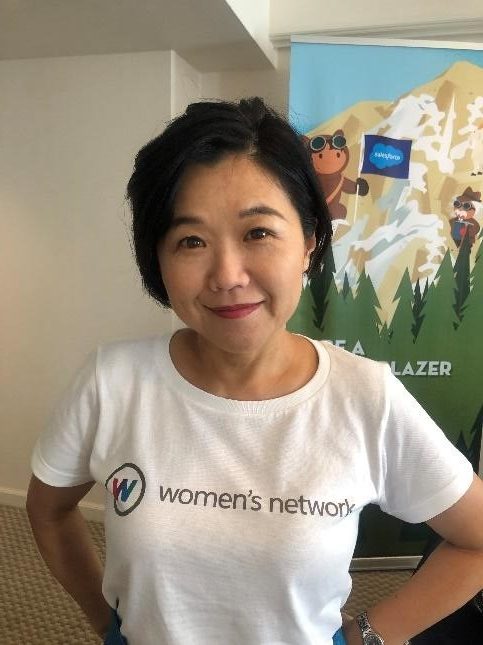 オンライン型研修に、チームで取り組む